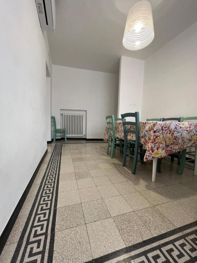 Casa Del Poeta Lejlighed Riva Ligure Eksteriør billede