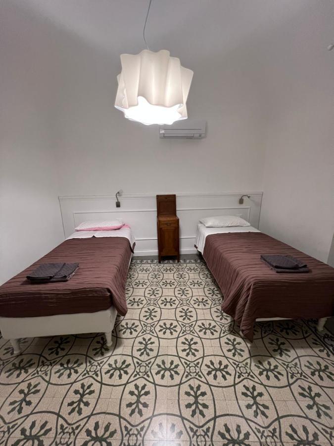 Casa Del Poeta Lejlighed Riva Ligure Eksteriør billede